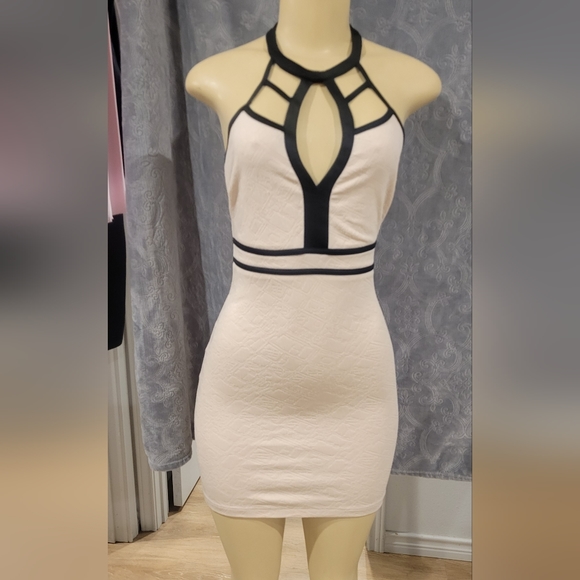 Do & be brand size small tan/black dress - Picture 2 of 5